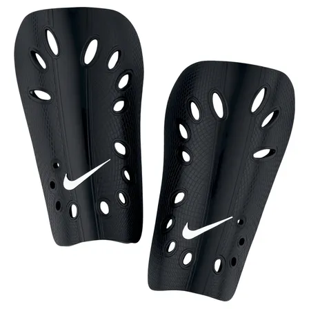 Protección Para Pierna De Fútbol Nike J